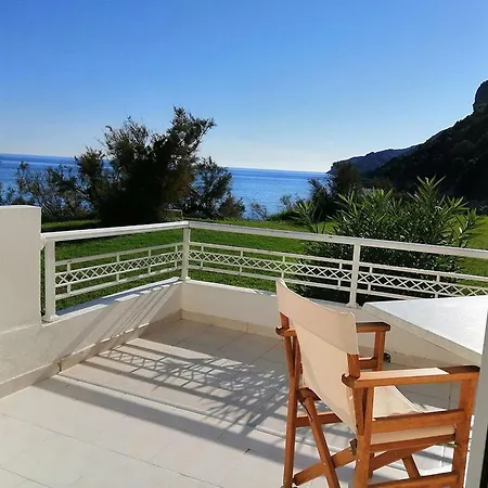 Vrachos Hotel